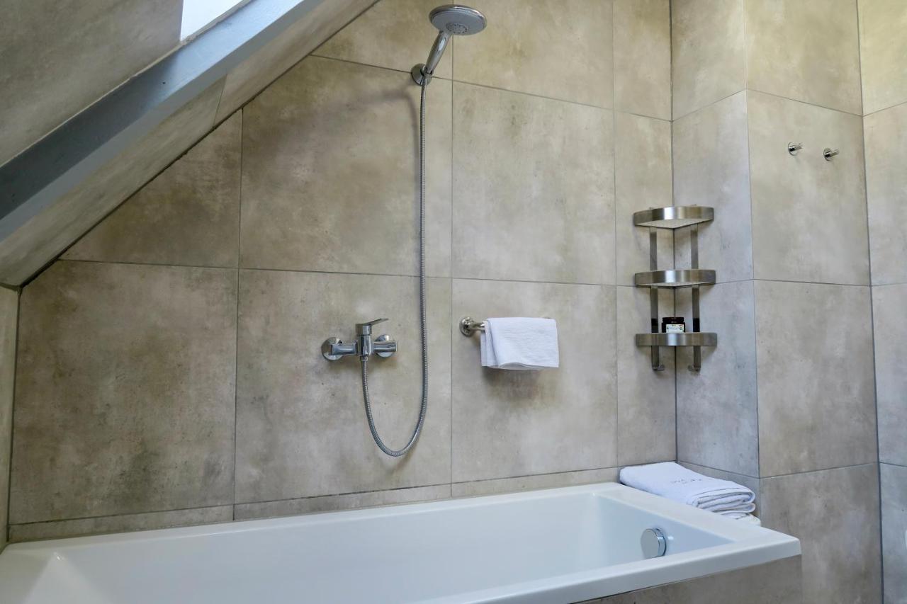 Apartament Dom *